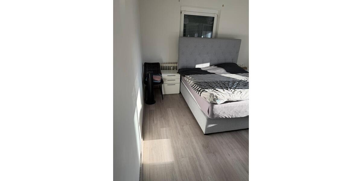 Etagenwohnung Aalen - 3 Zimmer, 70 m&sup2;, 1.400&euro; | Angebot:25390642