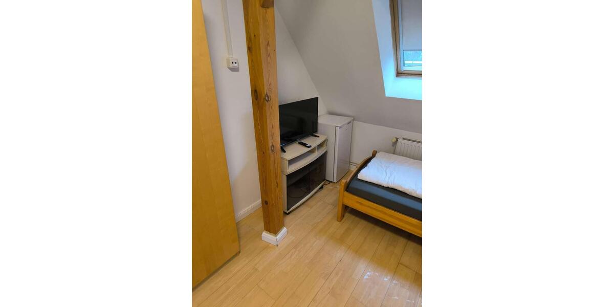 Einfamilienhaus Glinde - 6 Zimmer, 120 m&sup2;, 2.500&euro; | Angebot:26478649