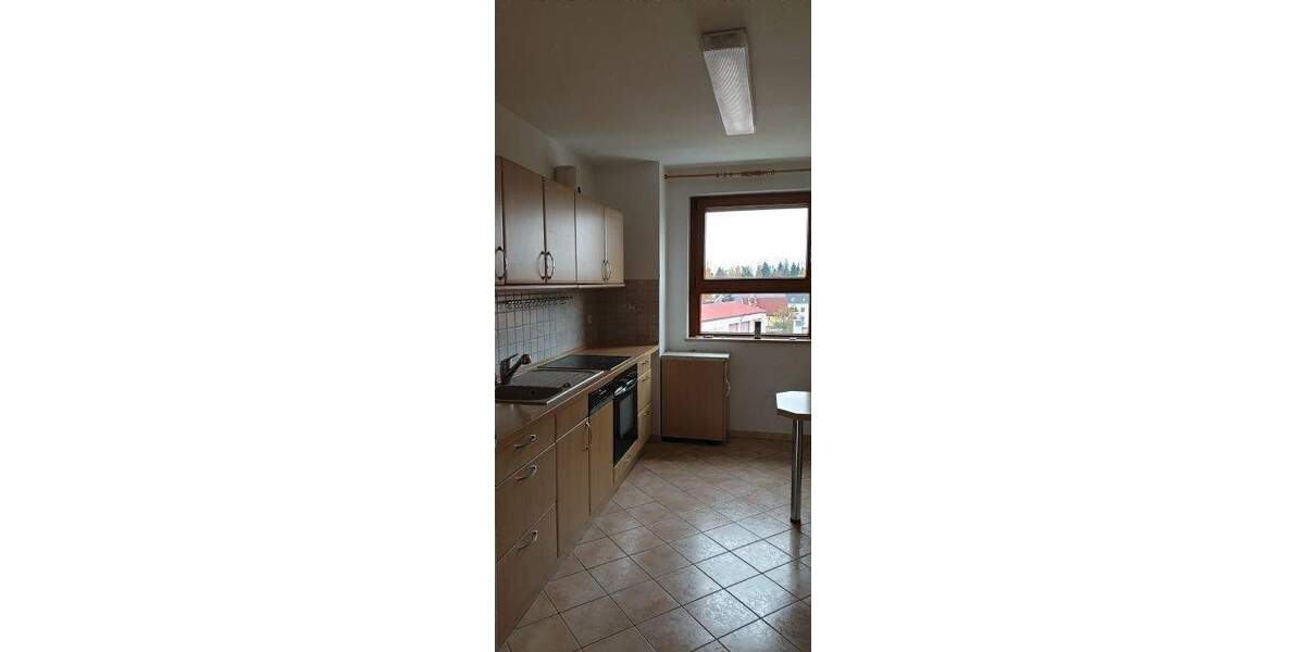 Etagenwohnung Burgstädt Burkersdorf - 3 Zimmer, 103 m&sup2;, 830&euro; | Angebot:25769052