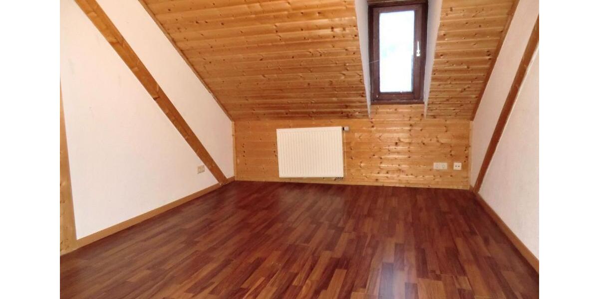 Dachgeschoßwohnung Kehl - 2 Zimmer, 52 m&sup2;, 640&euro; | Angebot:25025556