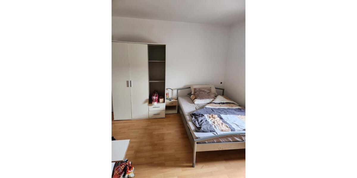 Wohnen auf Zeit Gochsheim - 1 Zimmer, 18 m&sup2;, 425&euro; | Angebot:25948537