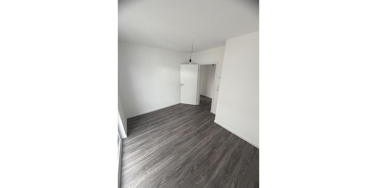 Etagenwohnung Obersulm - 3 Zimmer, 83 m&sup2;, 1.330&euro; | Angebot:26671468