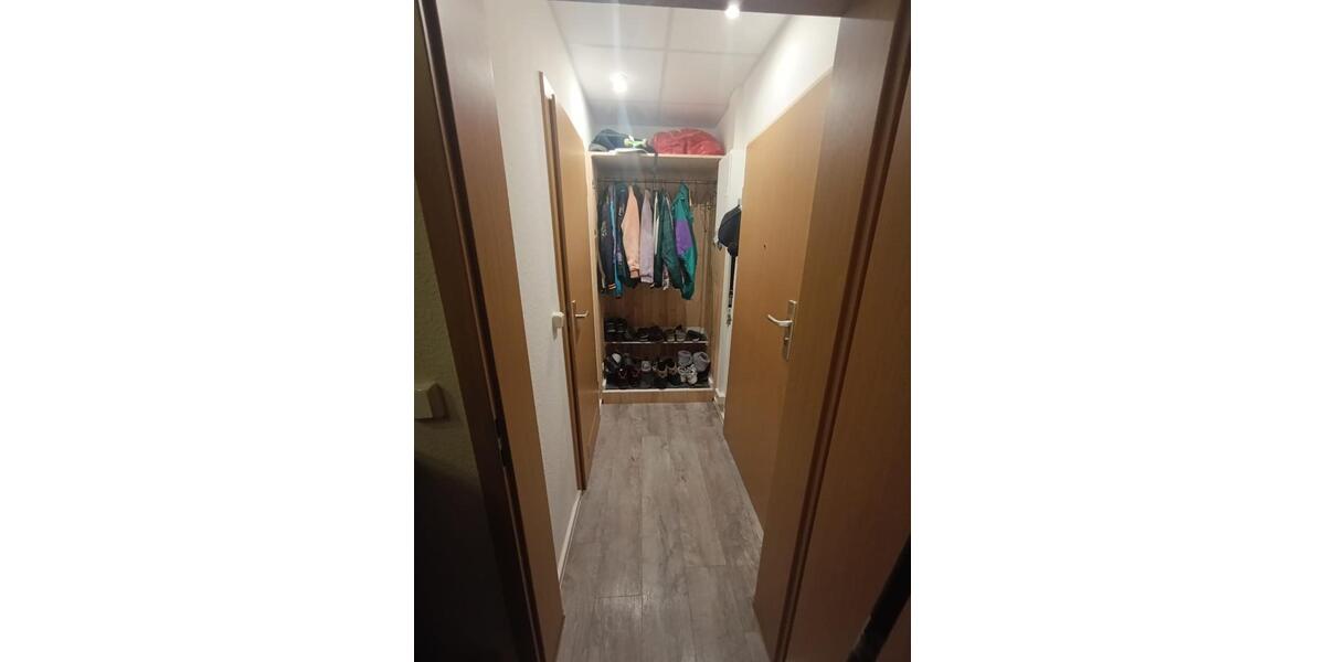 Hochparterre Großolbersdorf - 2 Zimmer, 46 m&sup2;, 230&euro; | Angebot:24690493