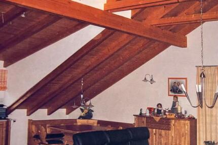 Dachbodenwohnung zimmer