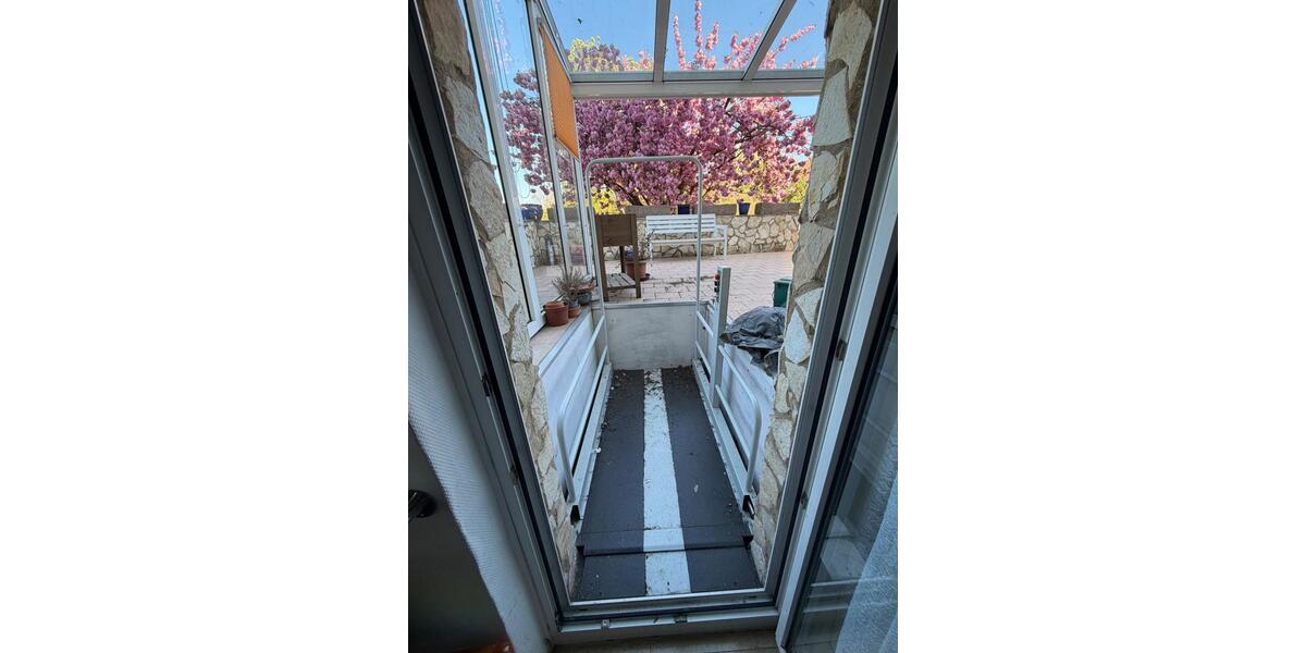 Etagenwohnung Hildesheim Himmelsthür - 3 Zimmer, 143 m&sup2;, 1.450&euro; | Angebot:26277673