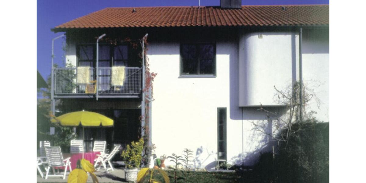 Erstbezug nach Renovierung – Stilvolle Doppelhaushälfte in Krailling 7 zimmer