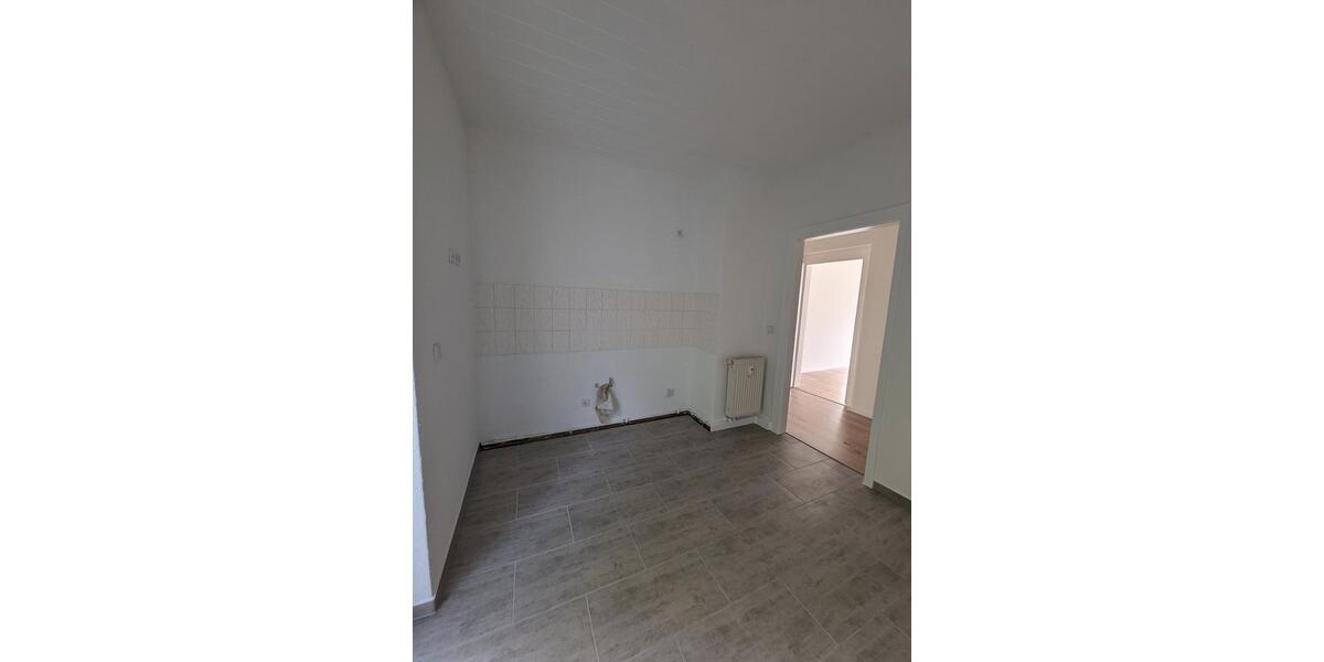 Etagenwohnung Bennewitz - 3 Zimmer, 69 m&sup2;, 499&euro; | Angebot:25305134