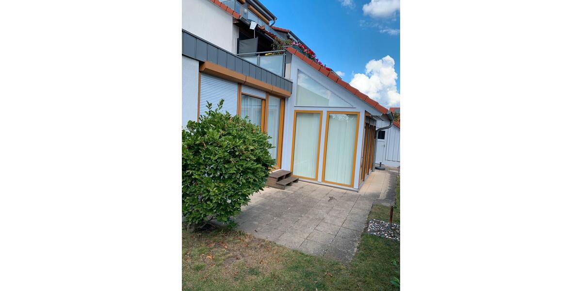 Exklusive EG-Wohnung, 90m² in 38458 Velpke - Garage, EBK, Garten zimmer