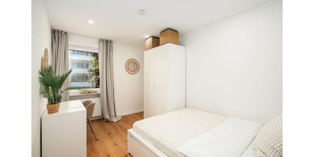 WG Zimmer in neu renovieren Wohnung in Laim 1 zimmer