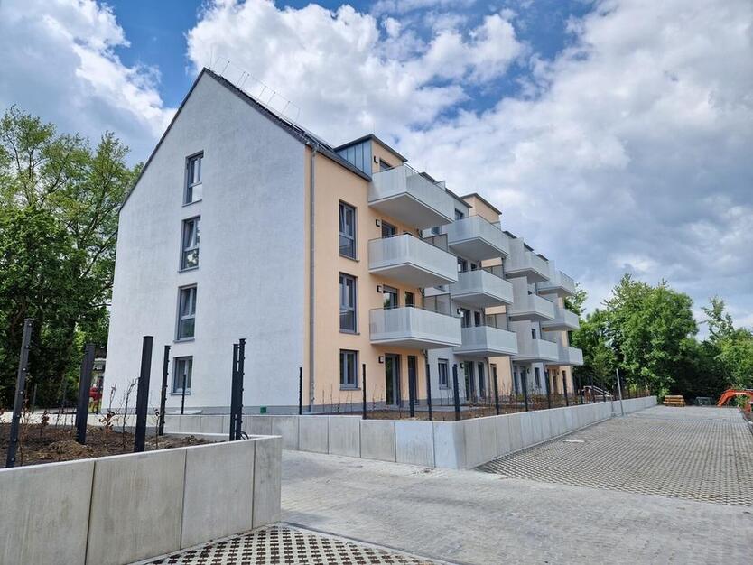 Wohnfühlen bei VIVAWEST - Ihre Wohnung ist schon tapeziert zimmer