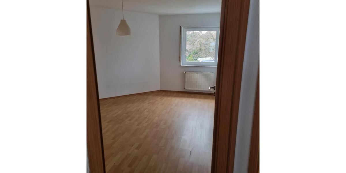 Etagenwohnung Völklingen - 3 Zimmer, 65 m&sup2;, 550&euro; | Angebot:26621797