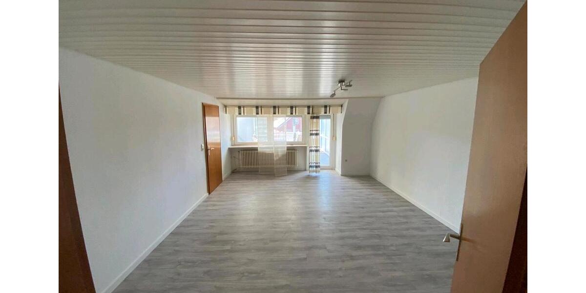 Etagenwohnung Apen - 4 Zimmer, 110 m&sup2;, 900&euro; | Angebot:25919874