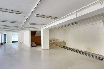 Halle in Wörth an der Donau 1.230 € 615 m² zimmer