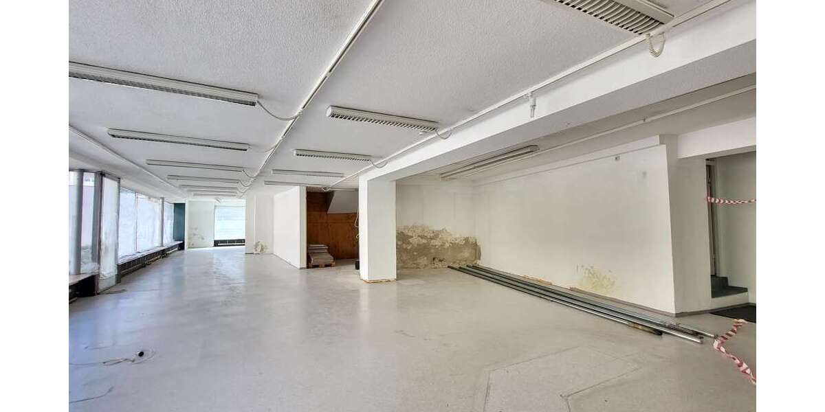 Halle in Wörth an der Donau 1.230 € 615 m² zimmer