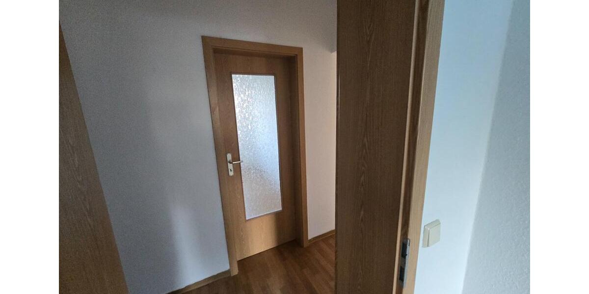 Etagenwohnung Mügeln - 4 Zimmer, 80 m&sup2;, 306&euro; | Angebot:25160558