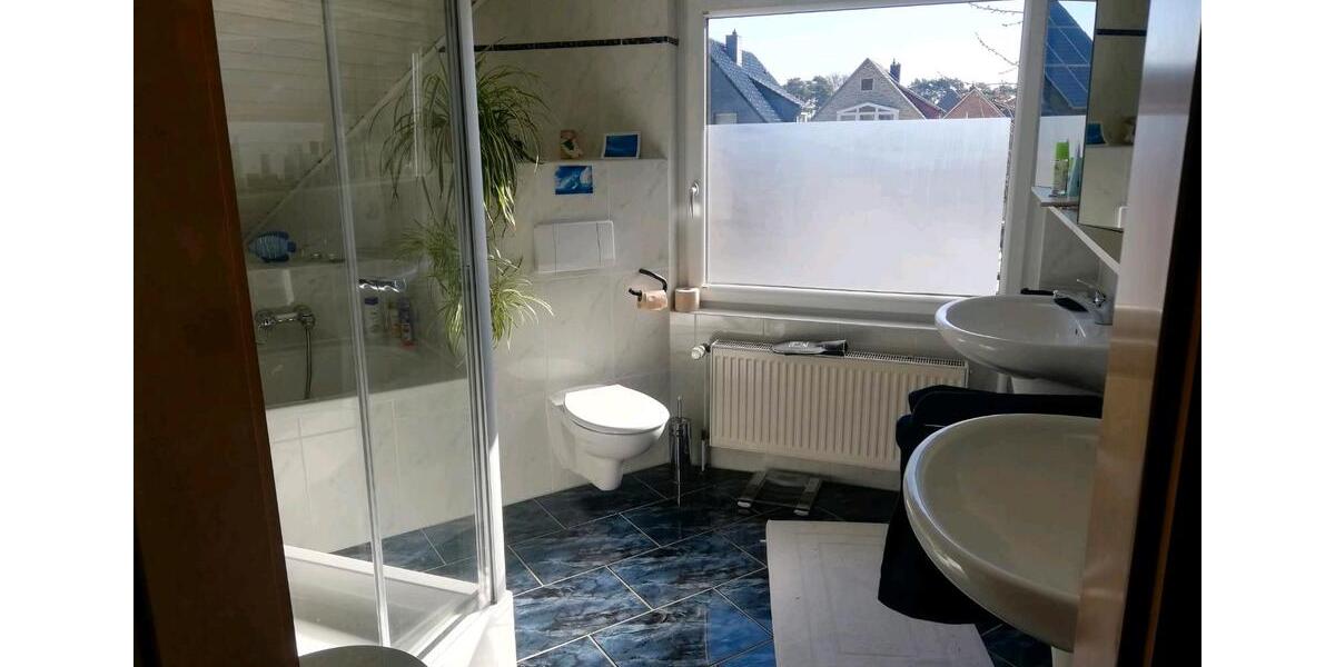 Wohnen auf Zeit Sassenburg - 1 Zimmer, 12 m&sup2;, 300&euro; | Angebot:25933317