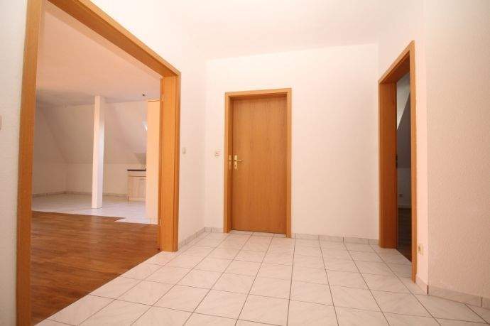 Etagenwohnung Lüneburg Rotes Feld - 3 Zimmer, 91 m&sup2;, 1.000&euro; | Angebot:26545127