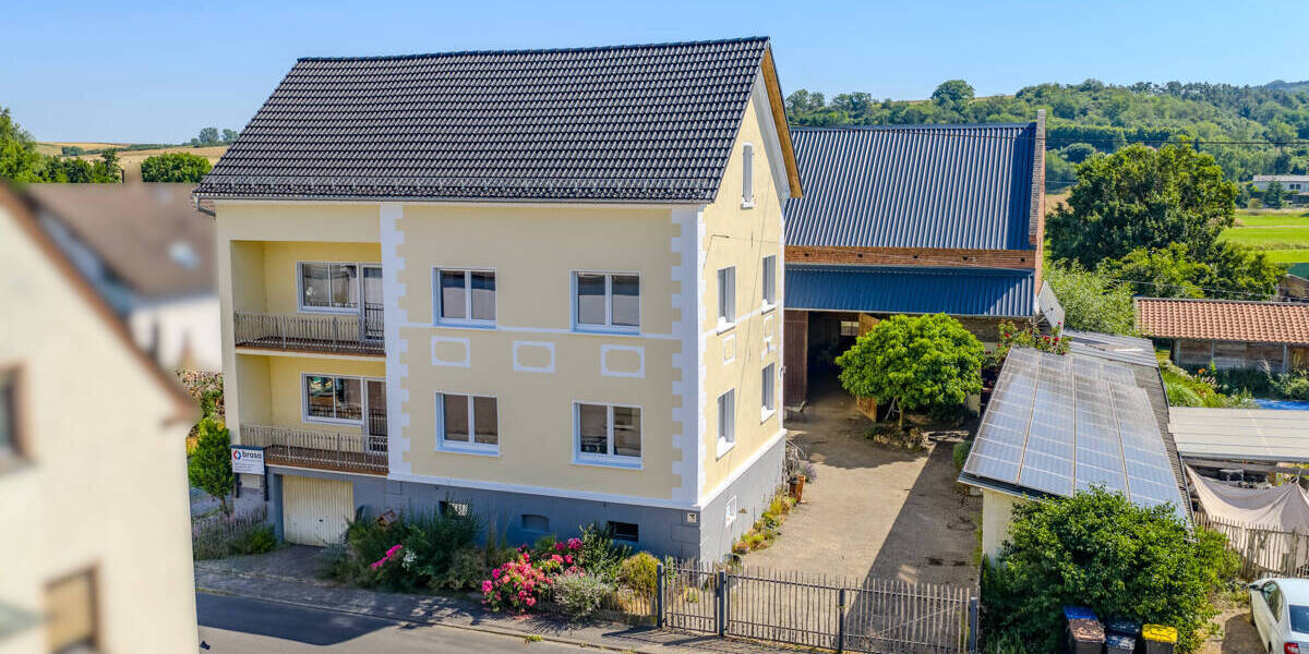 Einfamilienhaus Niederneisen - 9 Zimmer, 255 m&sup2;, 2.250&euro; | Angebot:26712884