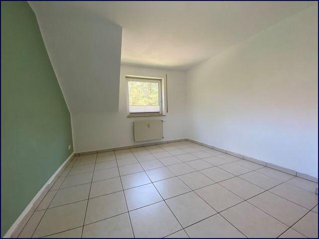 Maisonettenwohnung Wackersdorf - 4 Zimmer, 103 m&sup2;, 990&euro; | Angebot:26614952