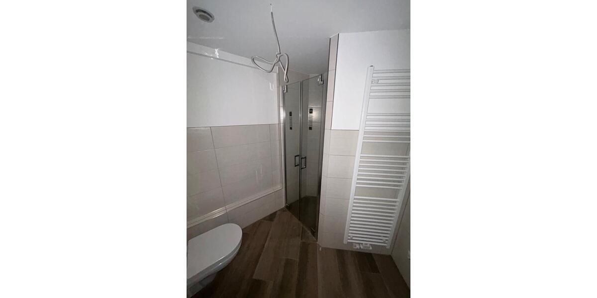 Etagenwohnung Suhl - 2 Zimmer, 78 m&sup2;, 700&euro; | Angebot:26647246