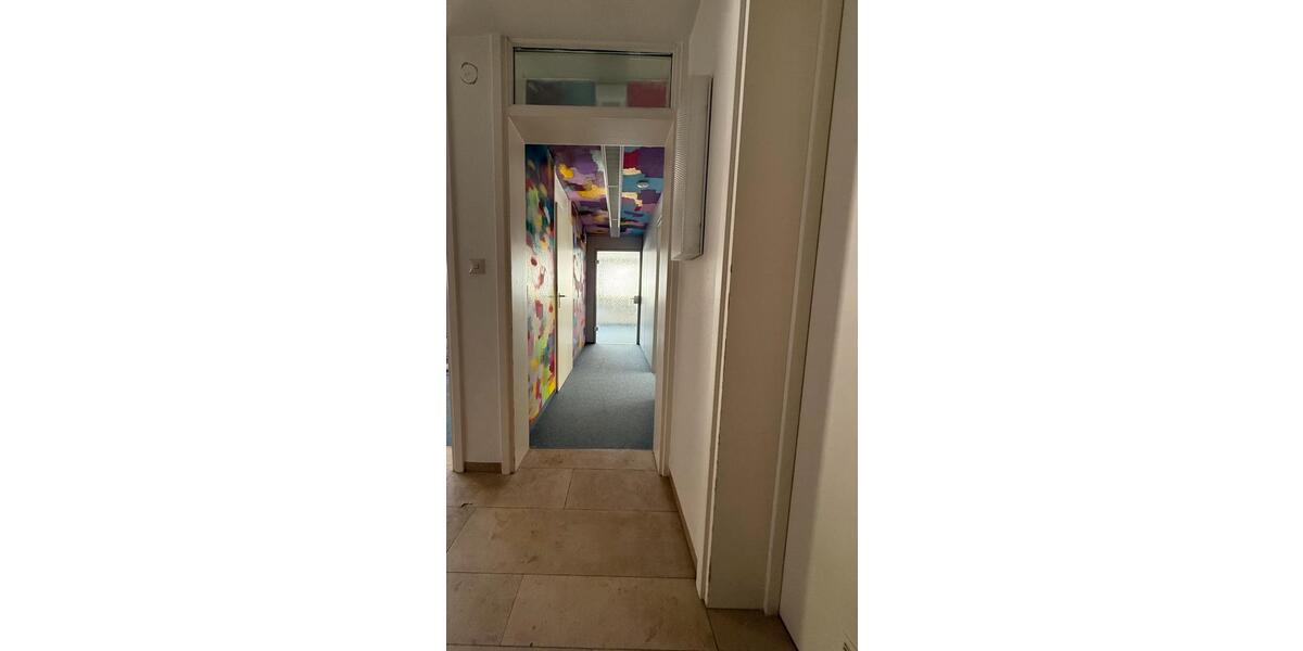 Erdgeschoßwohnung Bad Königshofen im Grabfeld - 5 Zimmer, 160 m&sup2;, 1.000&euro; | Angebot:19351823