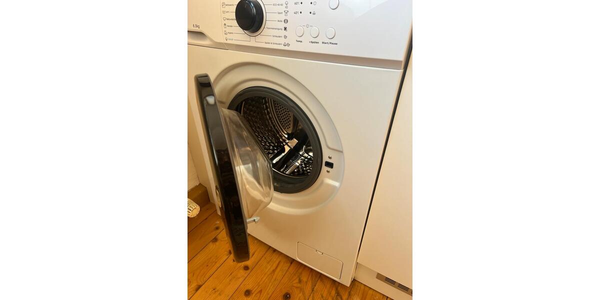 Dachgeschoßwohnung Tegernheim - 2 Zimmer, 50 m&sup2;, 995&euro; | Angebot:26251062