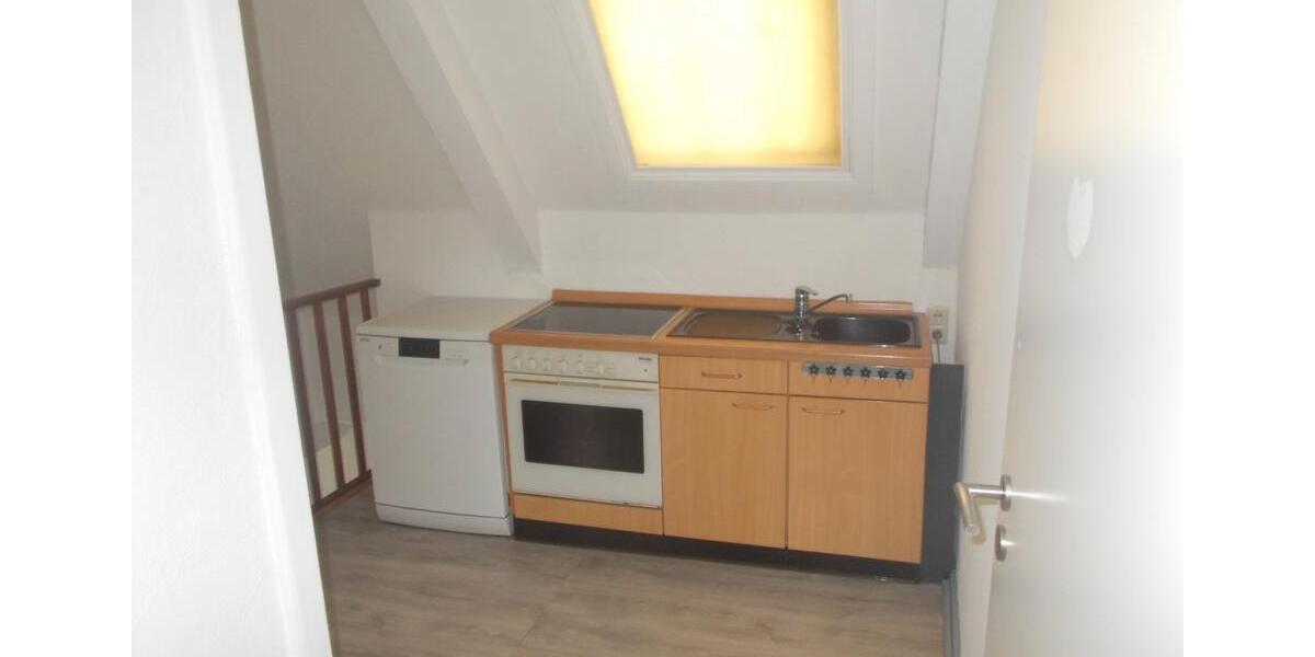 Dachgeschoßwohnung Wohlde - 2.5 Zimmer, 64 m&sup2;, 640&euro; | Angebot:26214960