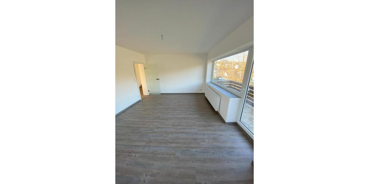 Etagenwohnung Engelskirchen - 3.5 Zimmer, 80 m&sup2;, 990&euro; | Angebot:26636751