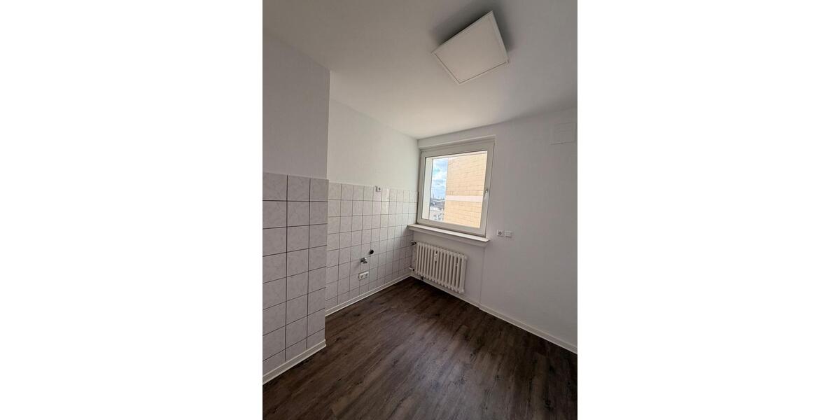 Etagenwohnung Elsterwerda - 2 Zimmer, 56 m&sup2;, 350&euro; | Angebot:26677802