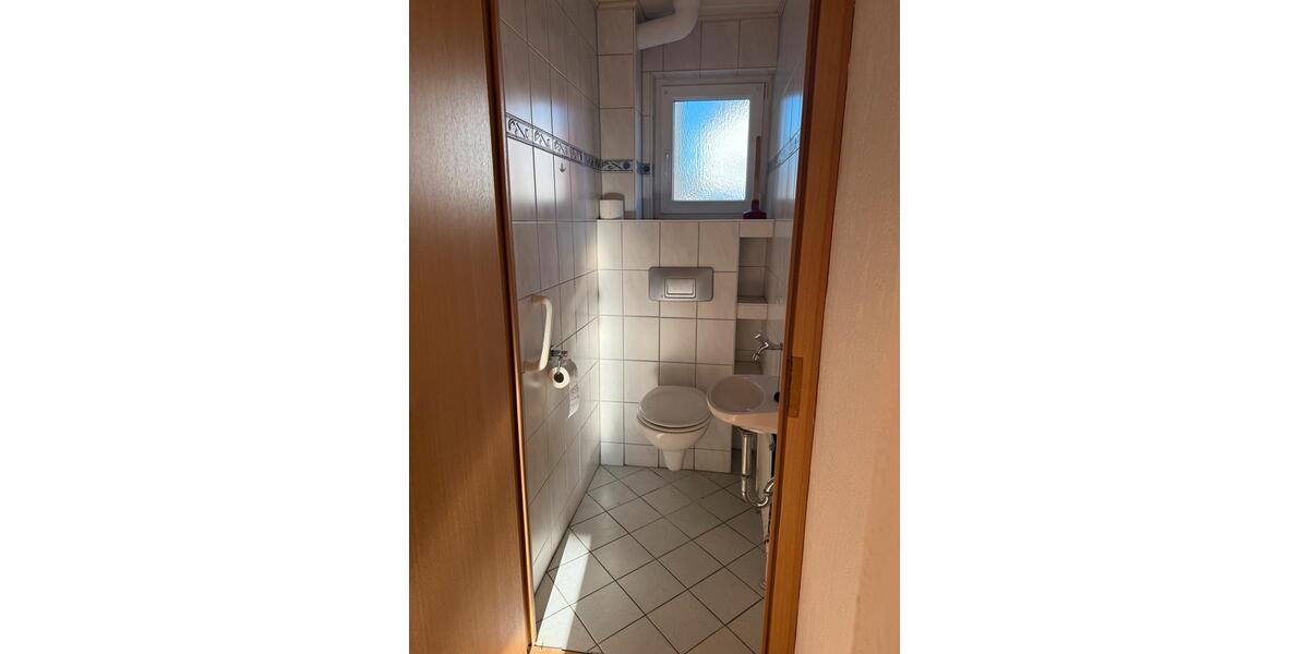 Erdgeschoßwohnung Rechberghausen - 3 Zimmer, 75 m&sup2;, 1.200&euro; | Angebot:24753999