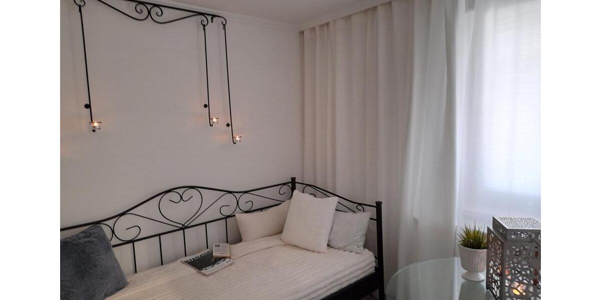 Erdgeschoßwohnung Warburg - 3 Zimmer, 75 m&sup2;, 1.000&euro; | Angebot:26063532