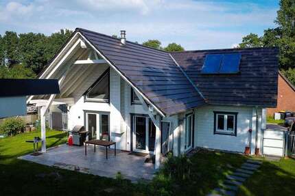 Haus Papenburg - 5 Zimmer, 160 m&sup2;, 1.350&euro; | Angebot:27033954