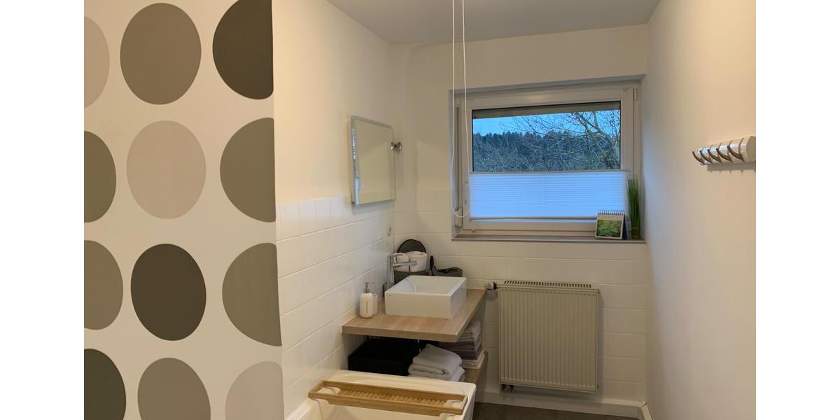 Wohnen auf Zeit Dornhan - 3 Zimmer, 84 m&sup2;, 1.165&euro; | Angebot:26210790