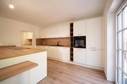 Wohnung Karben - 3.5 Zimmer, 155 m&sup2;, 1.800&euro; | Angebot:25944228