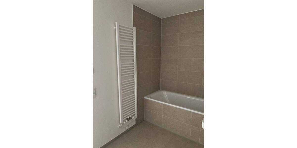 Etagenwohnung Frankfurt am Main Bockenheim - 3 Zimmer, 84 m&sup2;, 1.655&euro; | Angebot:26157447