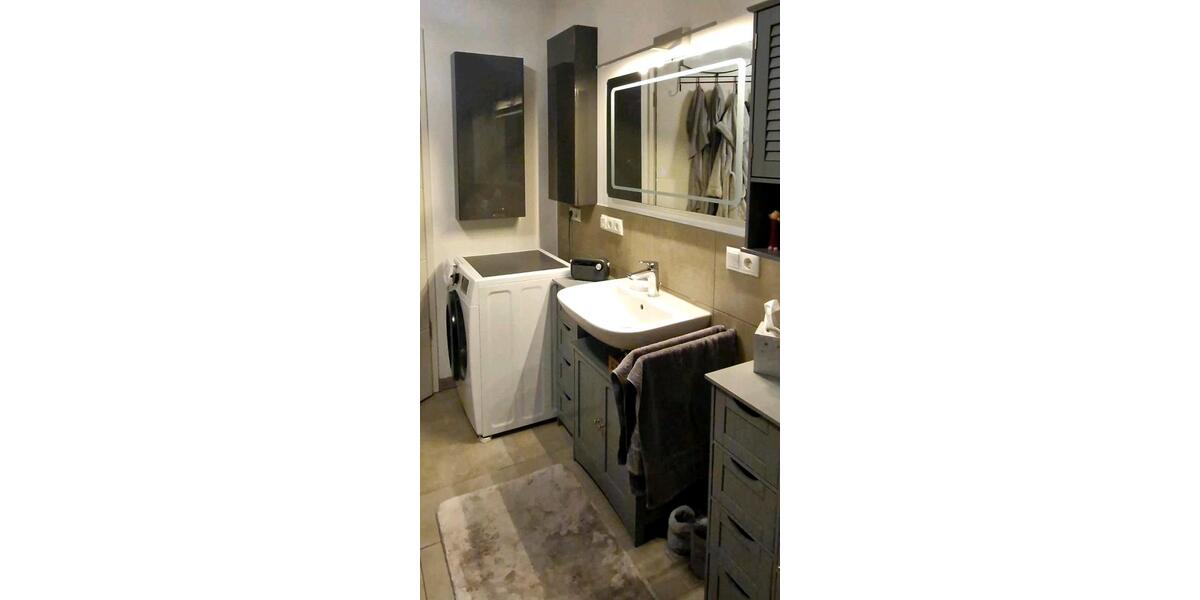 Einfamilienhaus Hengersberg - 2.5 Zimmer, 85 m&sup2;, 980&euro; | Angebot:26613635