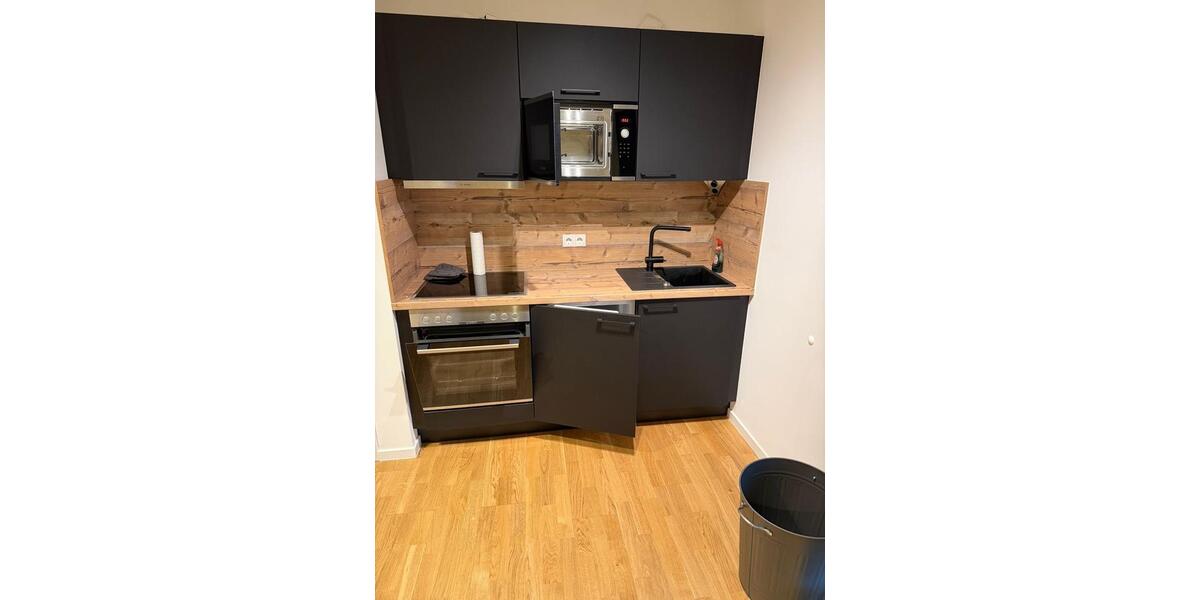 Wohnen auf Zeit Magdeburg Leipziger Straße - 1 Zimmer, 36 m&sup2;, 600&euro; | Angebot:26279785