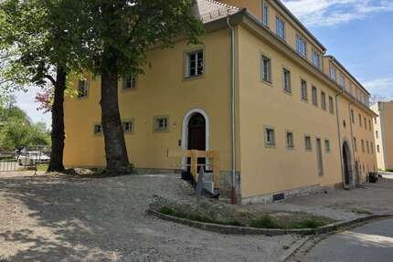 Wohnung Pirna - 4 Zimmer, 129 m&sup2;, 1.294&euro; | Angebot:26846170