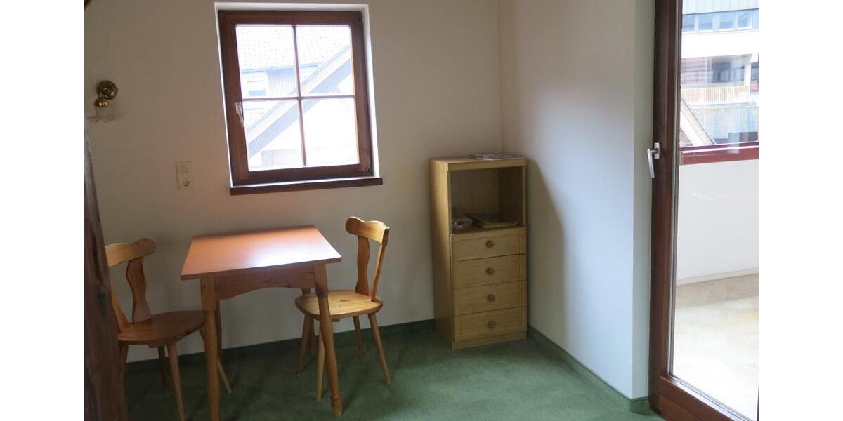 Dachgeschoßwohnung Wildberg - 3 Zimmer, 91 m&sup2;, 908&euro; | Angebot:24701527