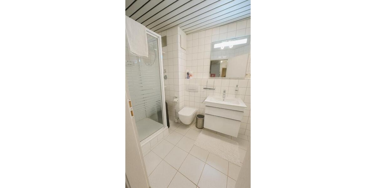Wohnen auf Zeit Griesheim - 3 Zimmer, 64 m&sup2;, 110&euro; | Angebot:24590204