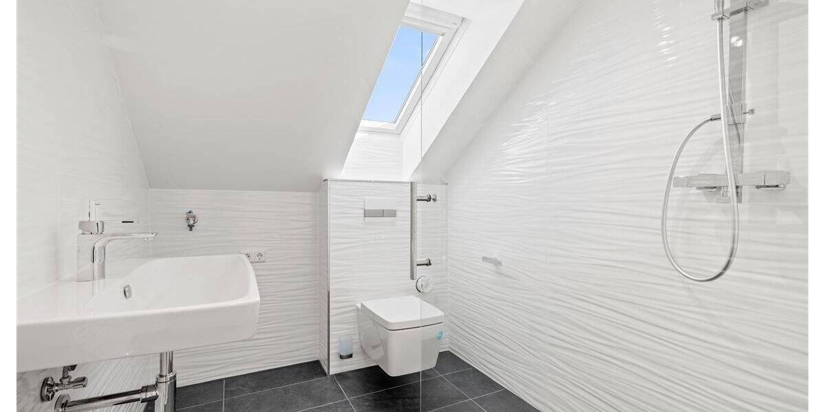 Etagenwohnung Radolfzell am Bodensee Böhringen - 3 Zimmer, 80 m&sup2;, 1.500&euro; | Angebot:25726890