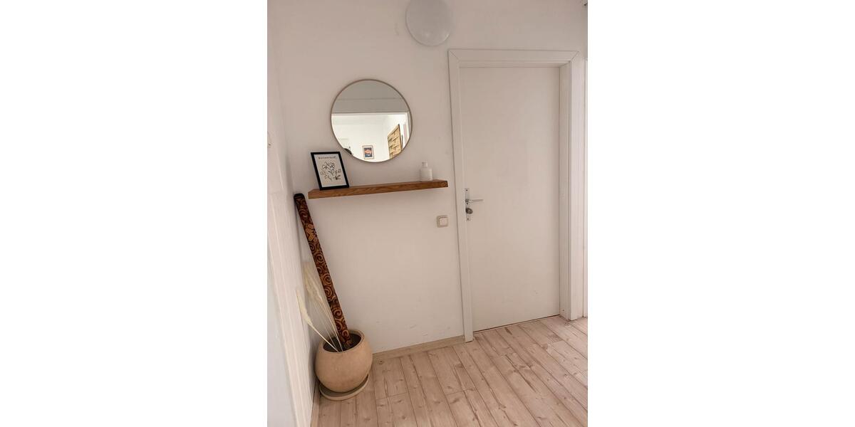Wohnen auf Zeit Helmbrechts - 10 Zimmer, 110 m&sup2;, 25&euro; | Angebot:23554422