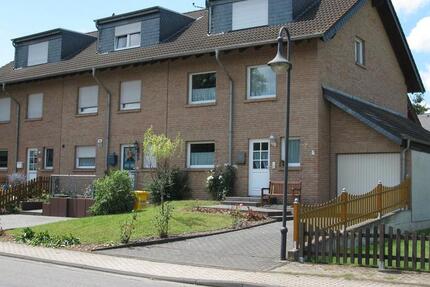 Haus Bad Breisig - 6 Zimmer, 151 m&sup2;, 1.390&euro; | Angebot:26167781