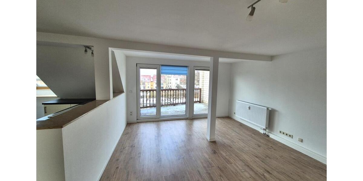 Dachgeschoßwohnung Güstrow - 3 Zimmer, 120 m&sup2;, 920&euro; | Angebot:24805349