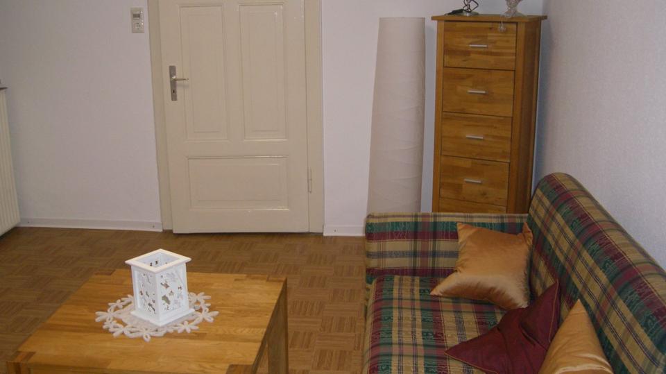 Wohnen auf Zeit Hameln Kernstadt - 3 Zimmer, 120 m&sup2;, 440&euro; | Angebot:23188642