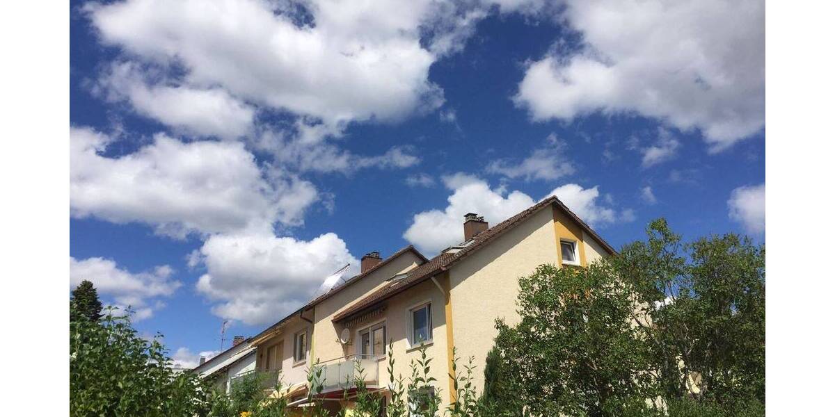 Doppelhaushälfte Villingen-Schwenningen Villingen - 7 Zimmer, 130 m&sup2;, 1.050&euro; | Angebot:26751374
