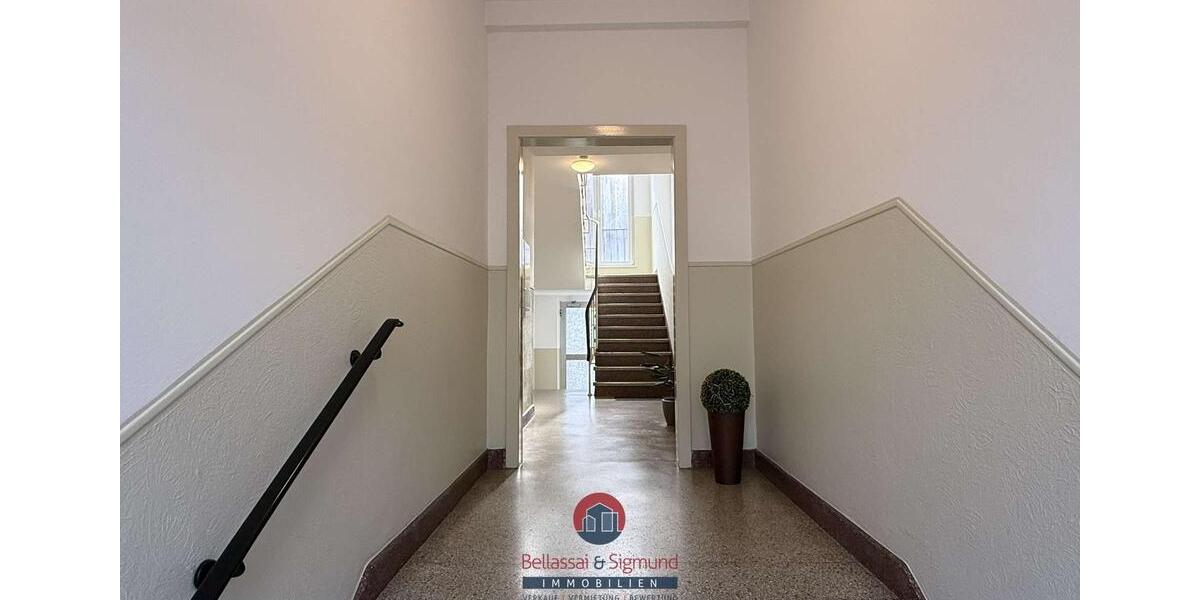 Etagenwohnung Krefeld - 2 Zimmer, 65 m&sup2;, 553&euro; | Angebot:26632419