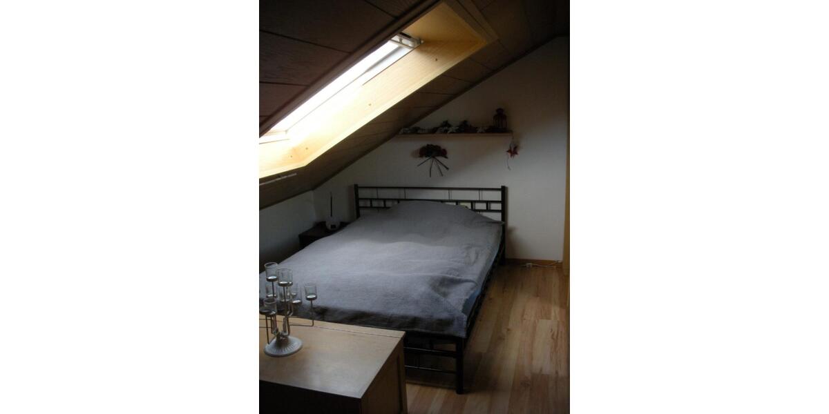 Dachgeschoßwohnung Wölfersheim - 2 Zimmer, 50 m&sup2;, 550&euro; | Angebot:24851839