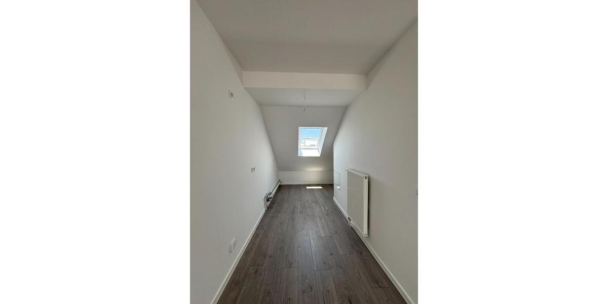 Erstbezug! 123 Zimmer Wohnung zur Verfügung 3 zimmer