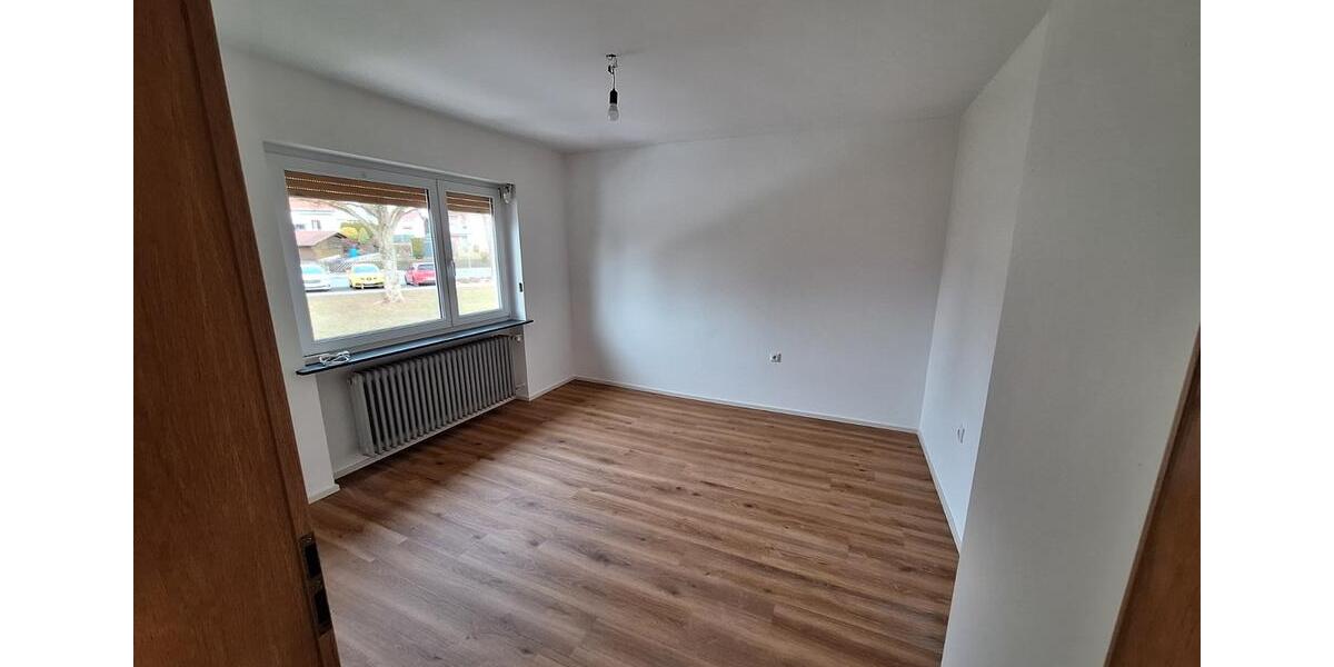 Reihenhaus Kronach - 4 Zimmer, 102 m&sup2;, 1.050&euro; | Angebot:24844306